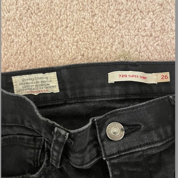 LEVI'S SUPER SKINNY 720 RIPPED JEANS IN BLACK - Picture 3 of 3